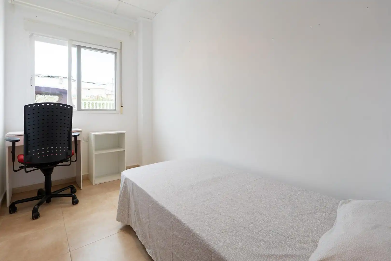 Habitación de Piso en venta en Deltebre con Balcón