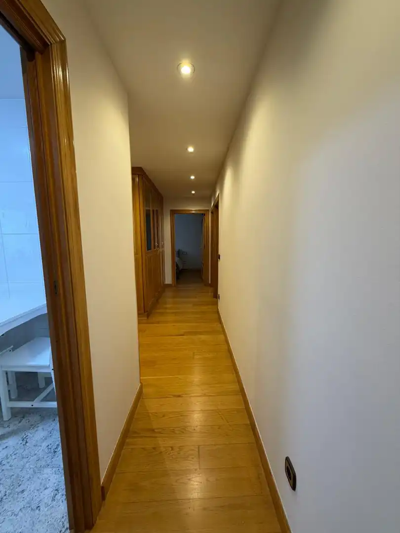 Piso de alquiler en Milán - Pumarín