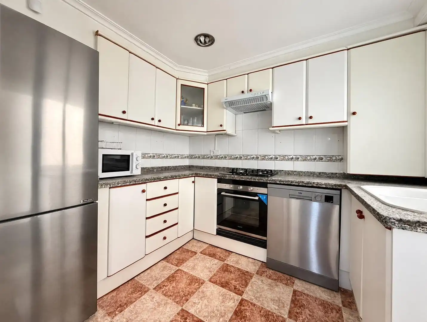Kitchen of Flat for rent in Valencia  with Air Conditioner, Heating and Balcony