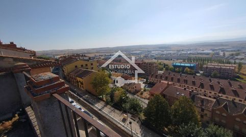 Foto 2 de Casa o chalet en venta en Calle Abajo de San Pedro, Viana, Navarra