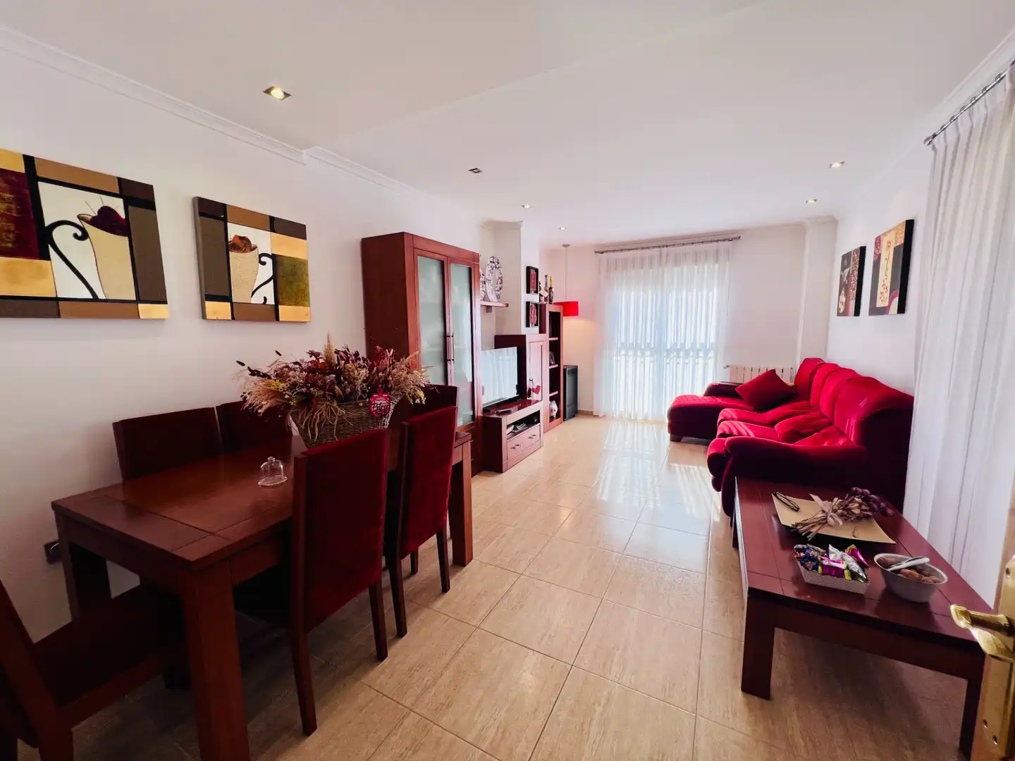 Sala de estar de Casa o chalet en venta en Petrer con Aire acondicionado, Calefacción y Jardín privado