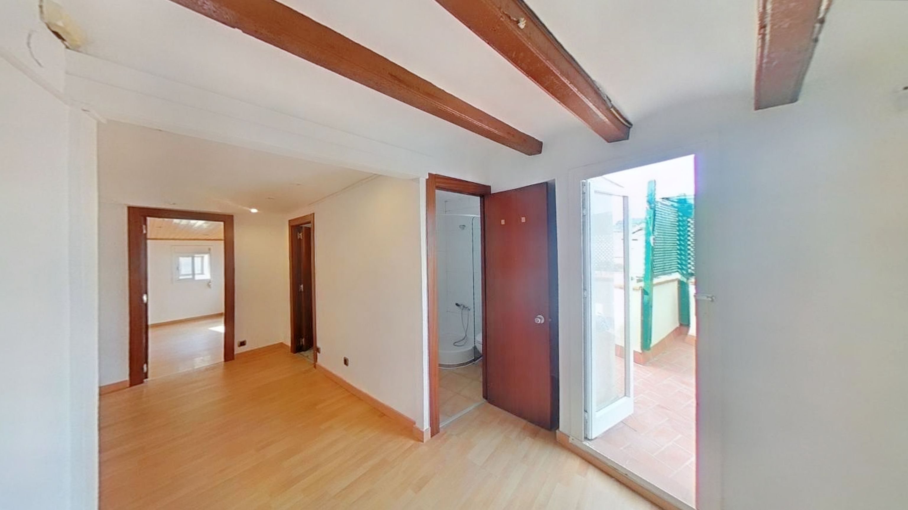 Attic for sale in  Barcelona Capital  with Heating