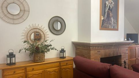 Foto 2 de Casa o chalet de alquiler en Avenida Santolalla, El Rocío, Almonte