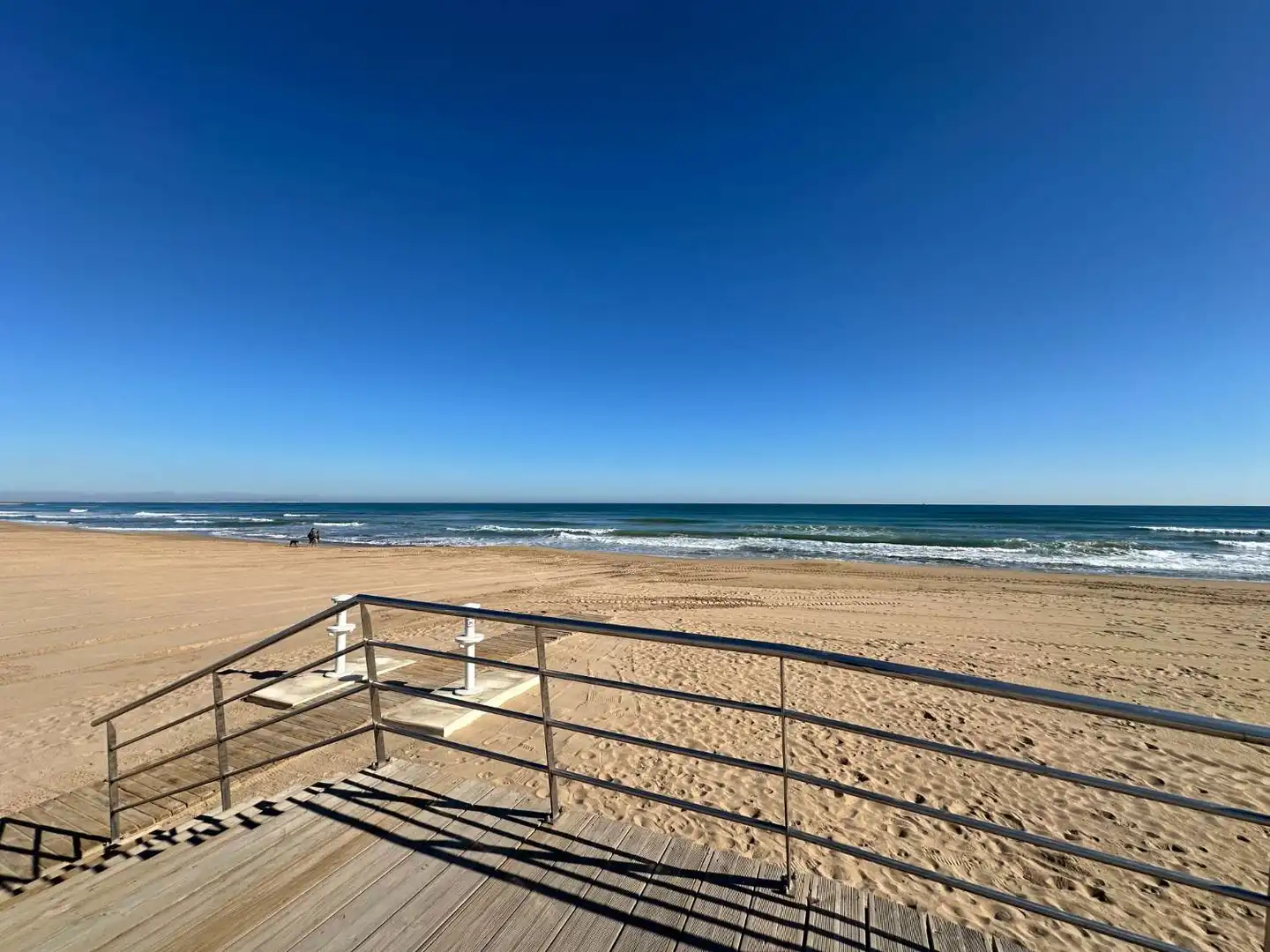 Vista exterior de Casa o chalet en venta en Guardamar del Segura con Aire acondicionado, Calefacción y Terraza