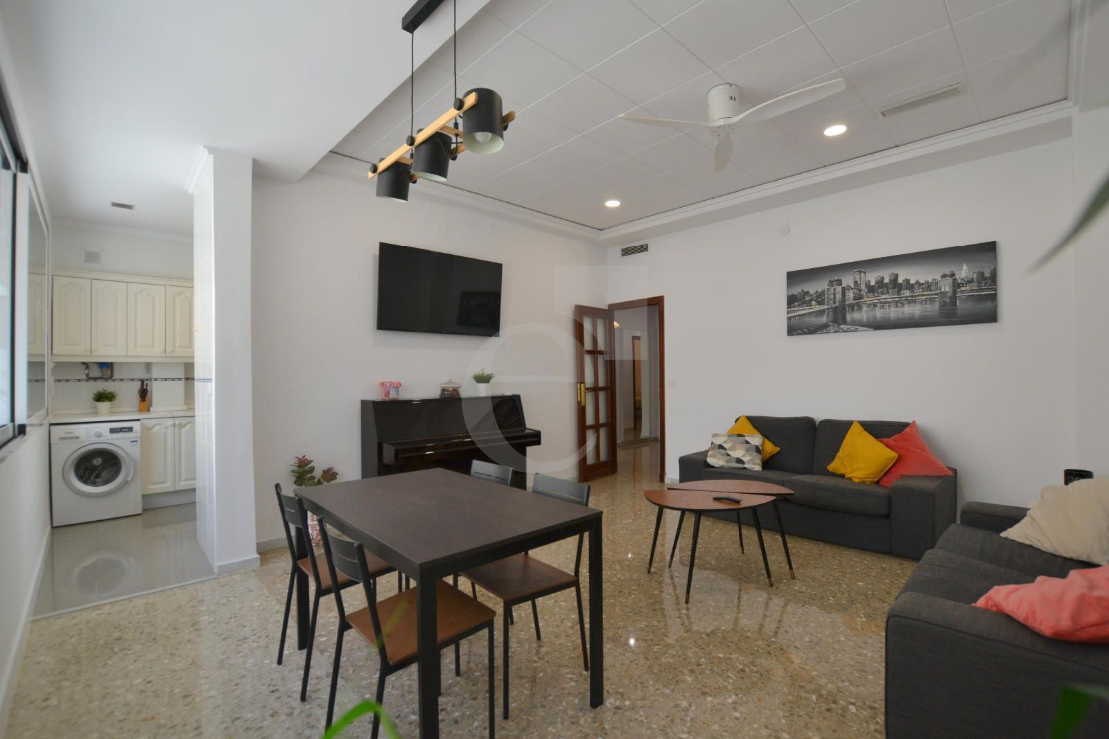 Piso en venta en Reino de Valencia, Russafa, L'Eixample