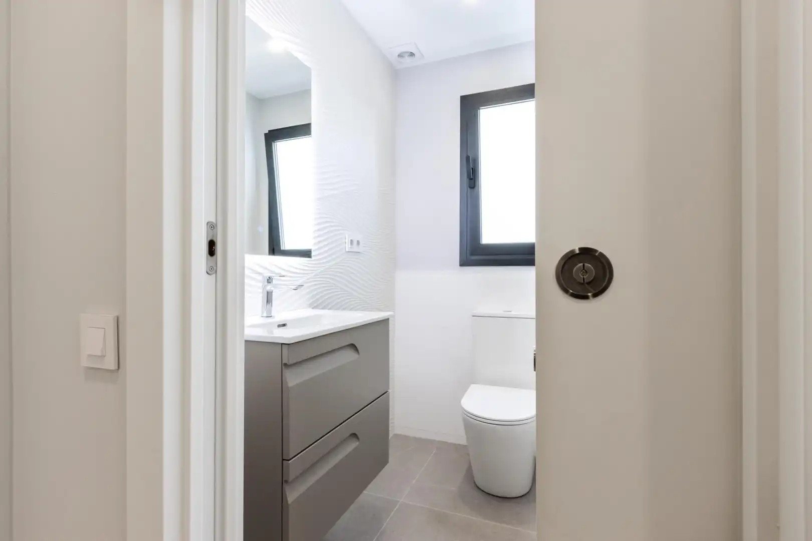 Bathroom of Houses for sale in Sant Quirze del Vallès  with Air Conditioner, Heating and Private garden