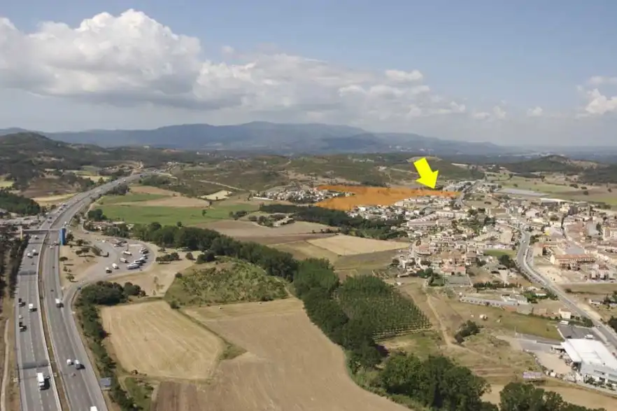 Terreno industrial en venta en Maçanet de la Selva