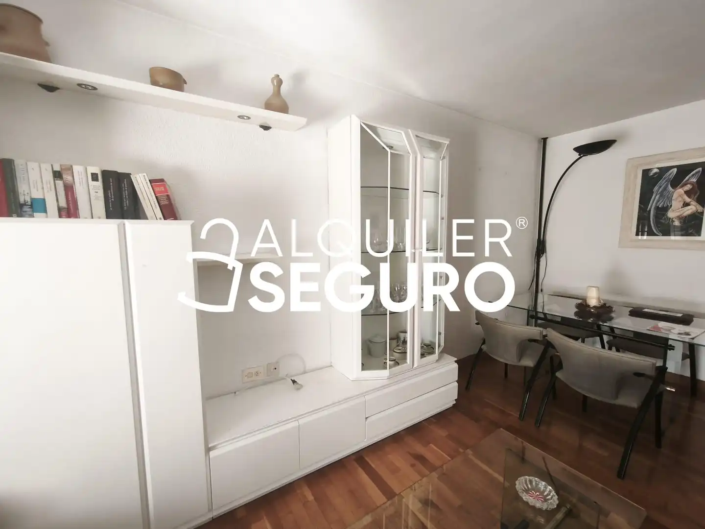 Living room of Flat for rent in Zaragoza  with Heating, Terrace and Furnished