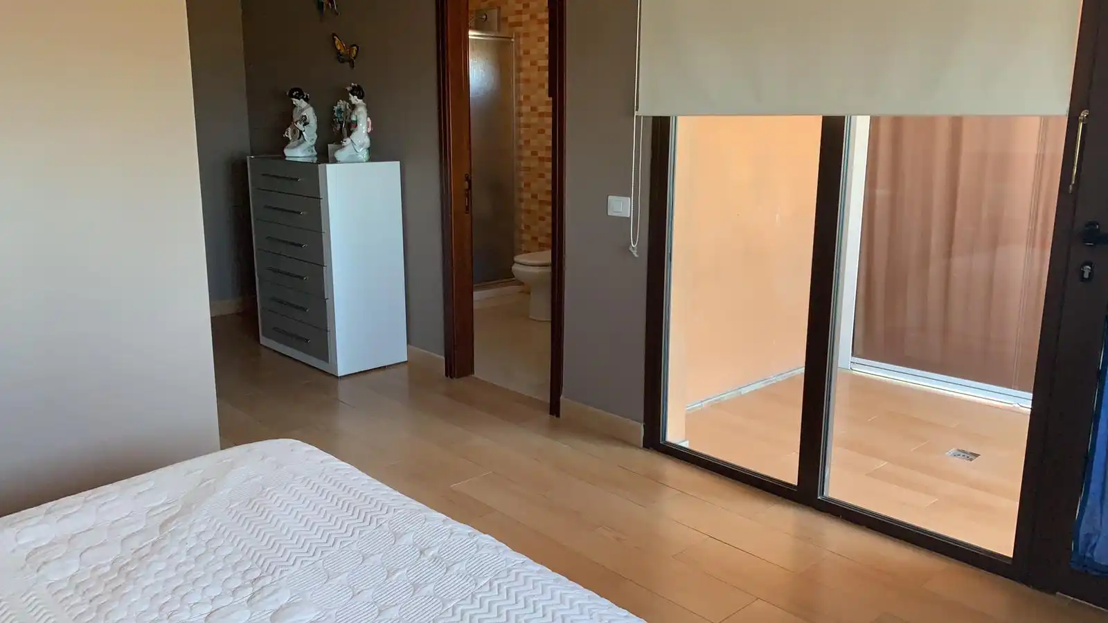 Habitación de Casa adosada en venta en Santa Lucía de Tirajana con Aire acondicionado, Terraza y Trastero