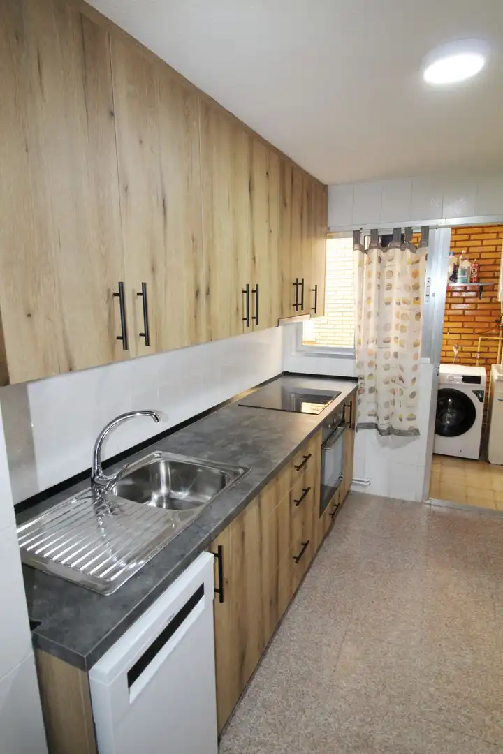 Cocina de Piso de alquiler en Ciudad Real con Aire acondicionado, Calefacción y Terraza