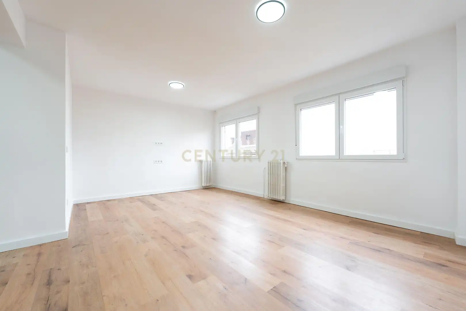 Apartamento en venta en Calle de Bravo Murillo, 297, Madrid, Spain, 297, Valdeacederas