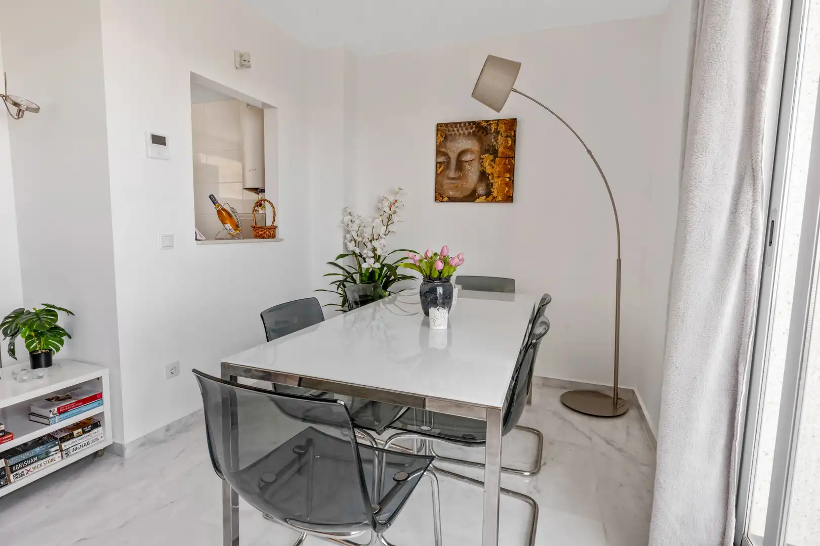 Esszimmer von Dachboden zum Verkauf in Mijas mit Klimaanlage, Heizung und Terrasse