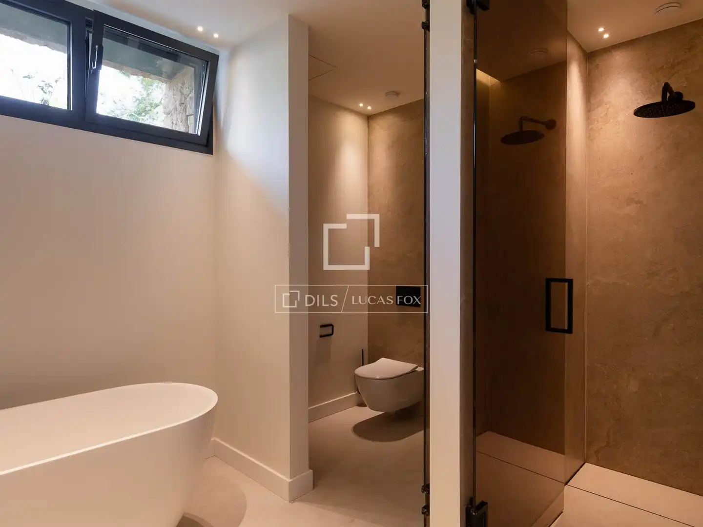 Baño de Casa o chalet en venta en Santa Eulària des Riu con Aire acondicionado, Jardín privado y Terraza