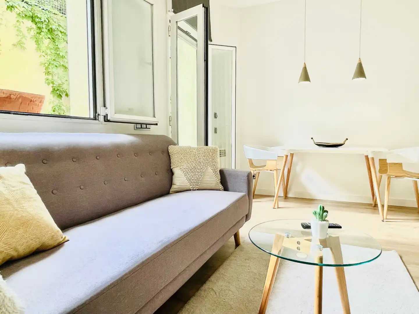 Apartamento de alquiler en Calle de Ponzano, Ríos Rosas - Nuevos Ministerios