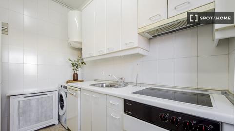 Photo 5 of Flat to share in Castilla,  Madrid Capital