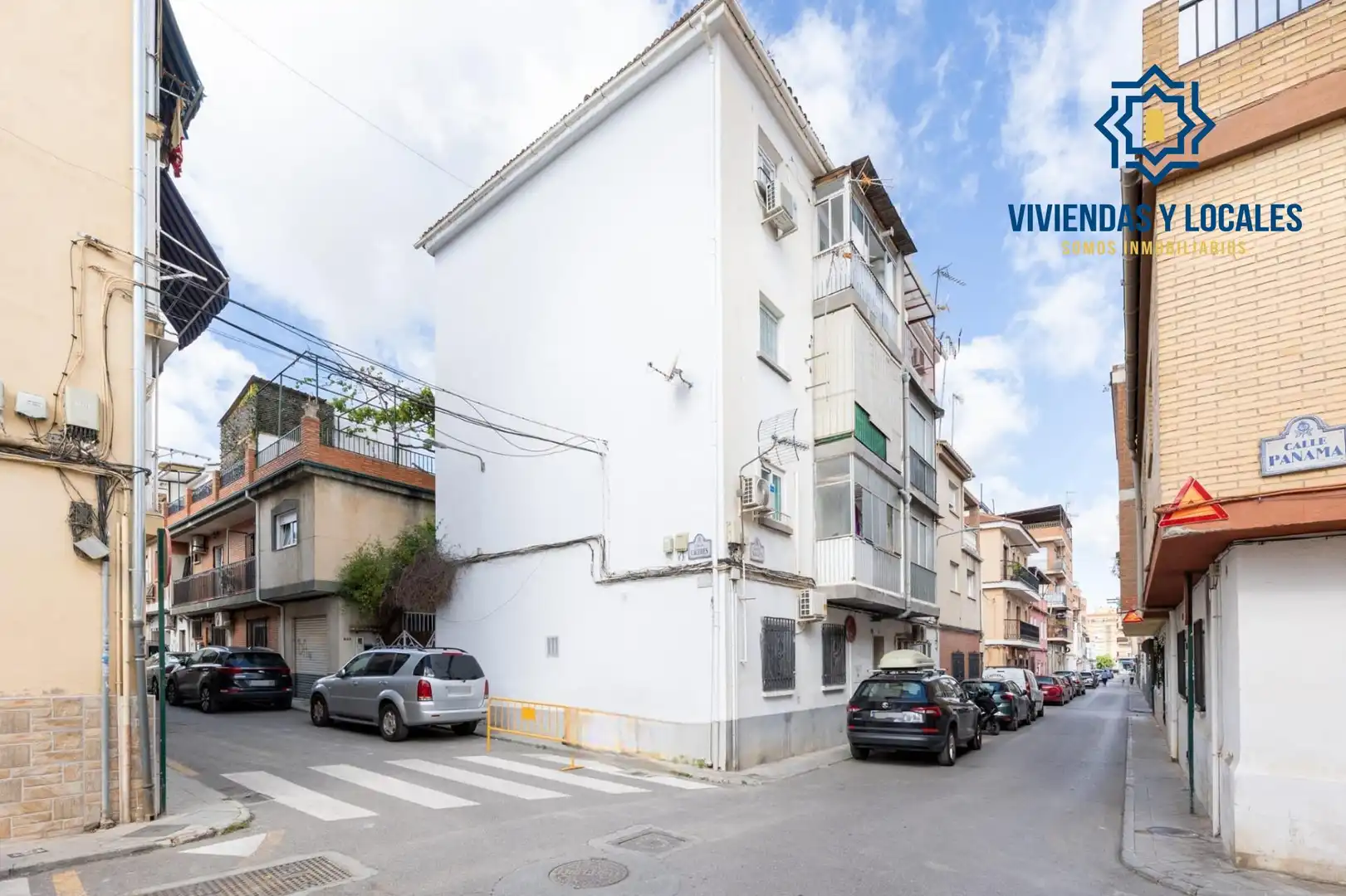 Vista exterior de Pis en venda en Granada amb Aire condicionat, Calefacció i Moblat