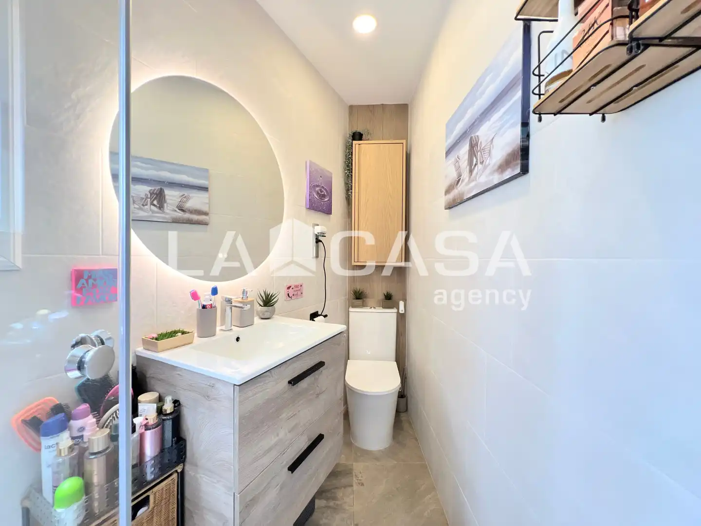 Badezimmer von Wohnung zum Verkauf in Badalona mit Balkon