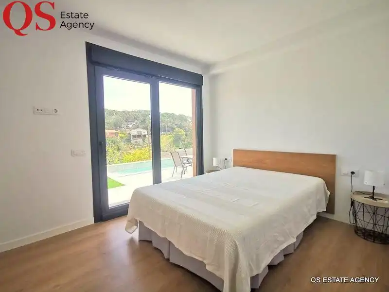 House with pool for sale in Lloret Residencial - Montlloret, imagen 8