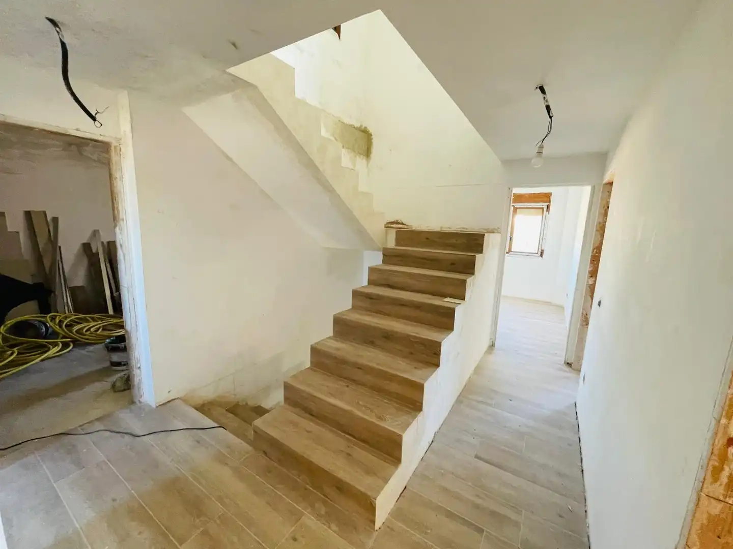 Casa adosada en venta en Navalperal de Pinares con Jardín privado, Terraza y Alarma