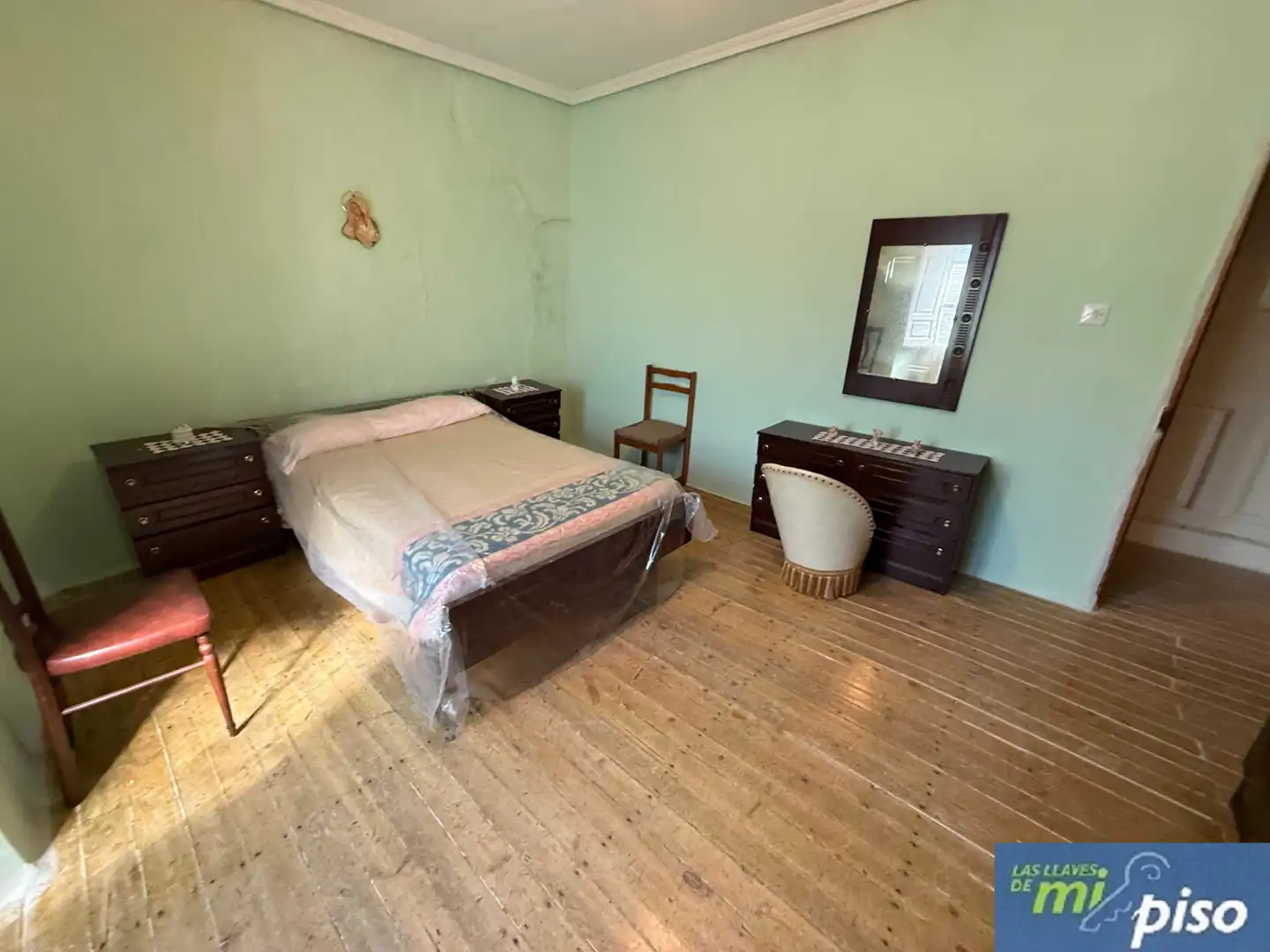 Dormitori de Casa o xalet en venda en Camporredondo amb Jardí privat, Parquet i Terrassa