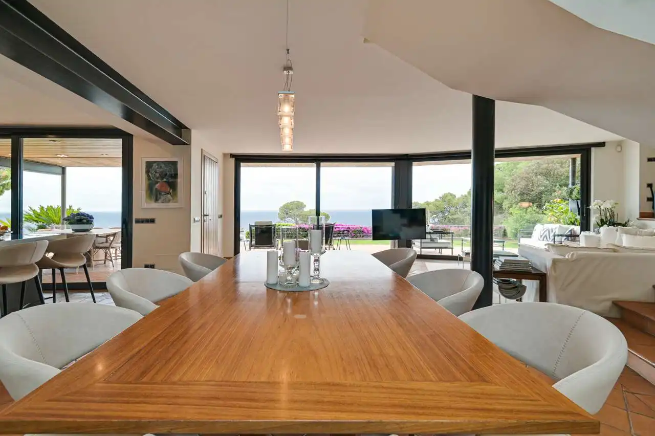 Comedor de Casa o chalet en venta en Palafrugell con Aire acondicionado, Calefacción y Jardín privado