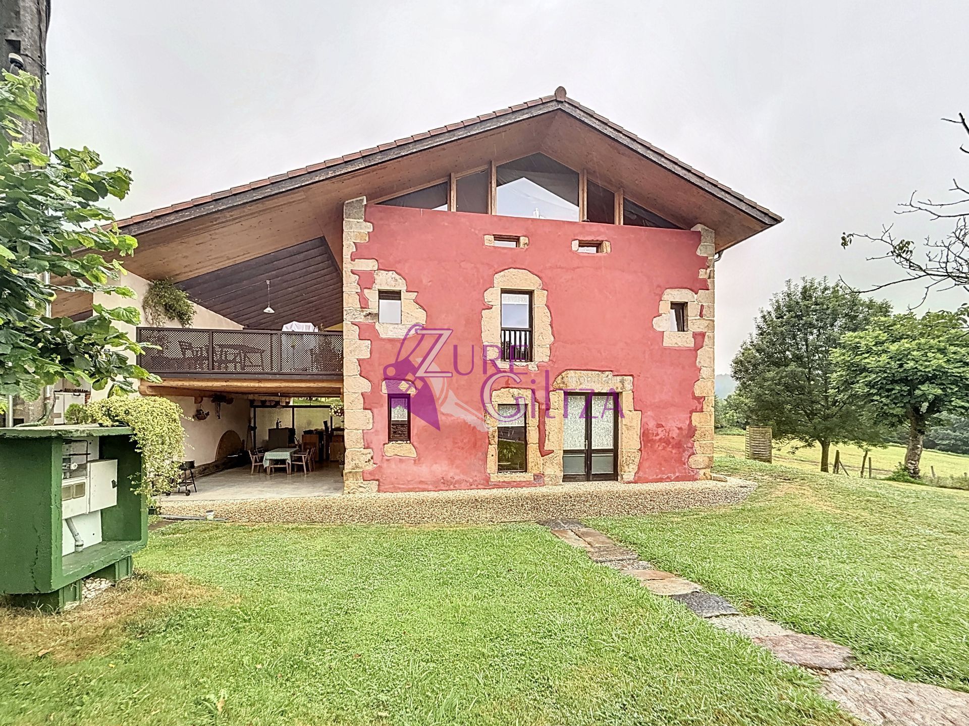 Vista exterior de Apartament en venda en Amorebieta-Etxano