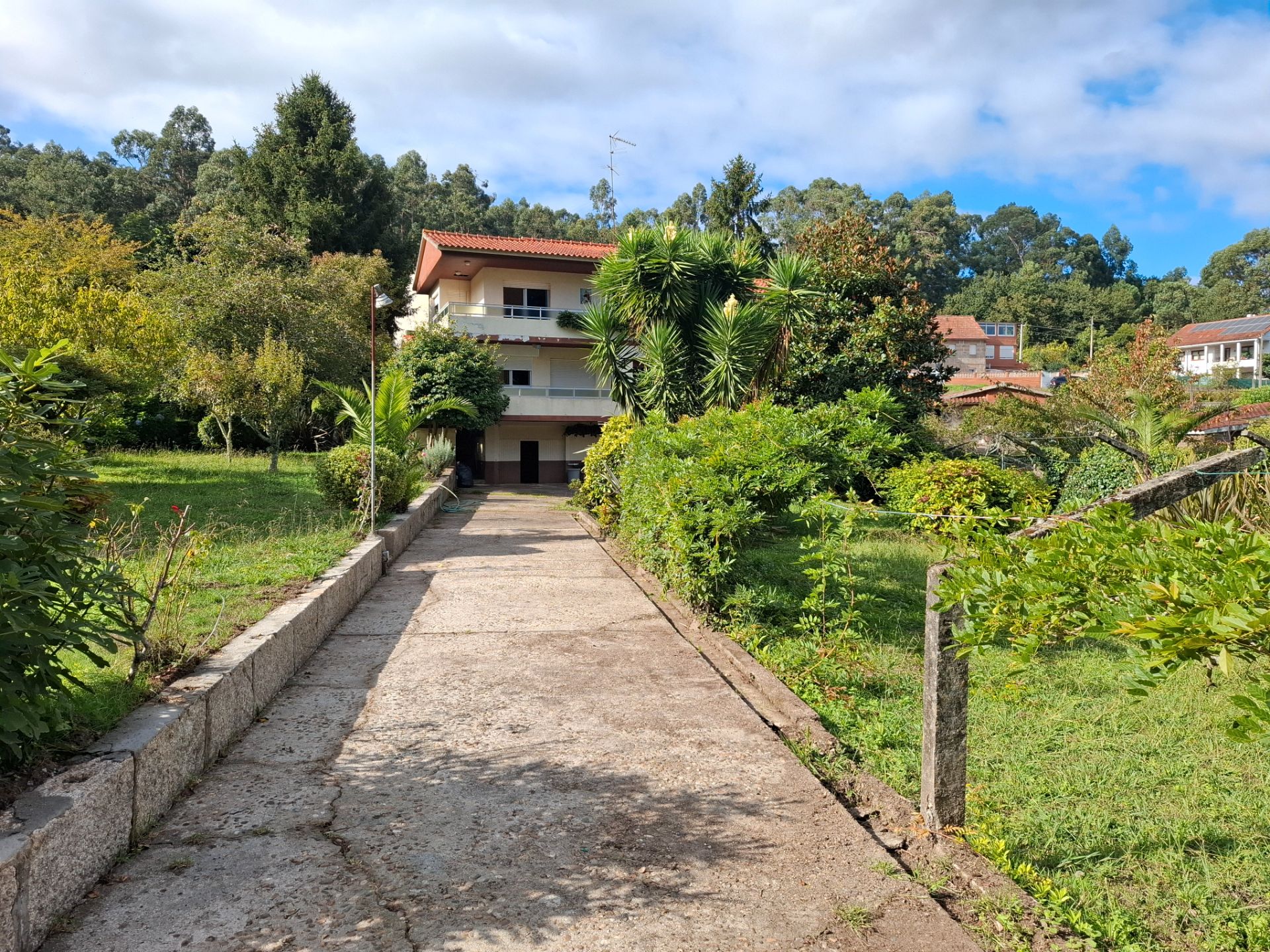 Exterior view of Single-family semi-detached for sale in Vigo   with Private garden, Terrace and Storage room