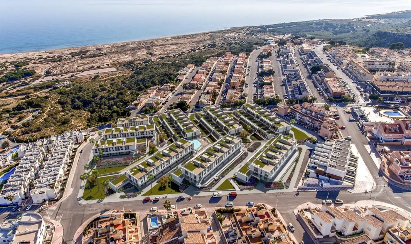 Vista exterior de Apartament en venda en Santa Pola amb Aire condicionat, Jardí privat i Terrassa