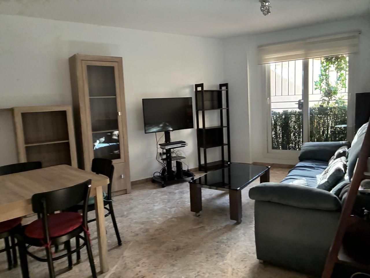 Sala de estar de Planta baja de alquiler en Torremolinos con Aire acondicionado, Terraza y Amueblado