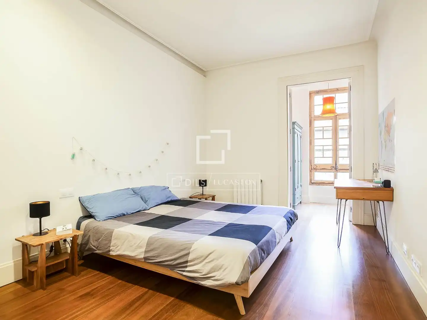 Habitación de Piso en venta en Barcelona con Calefacción, Amueblado y Balcón