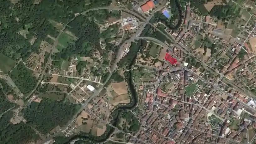 Terreno industrial en venta en O Carballiño  