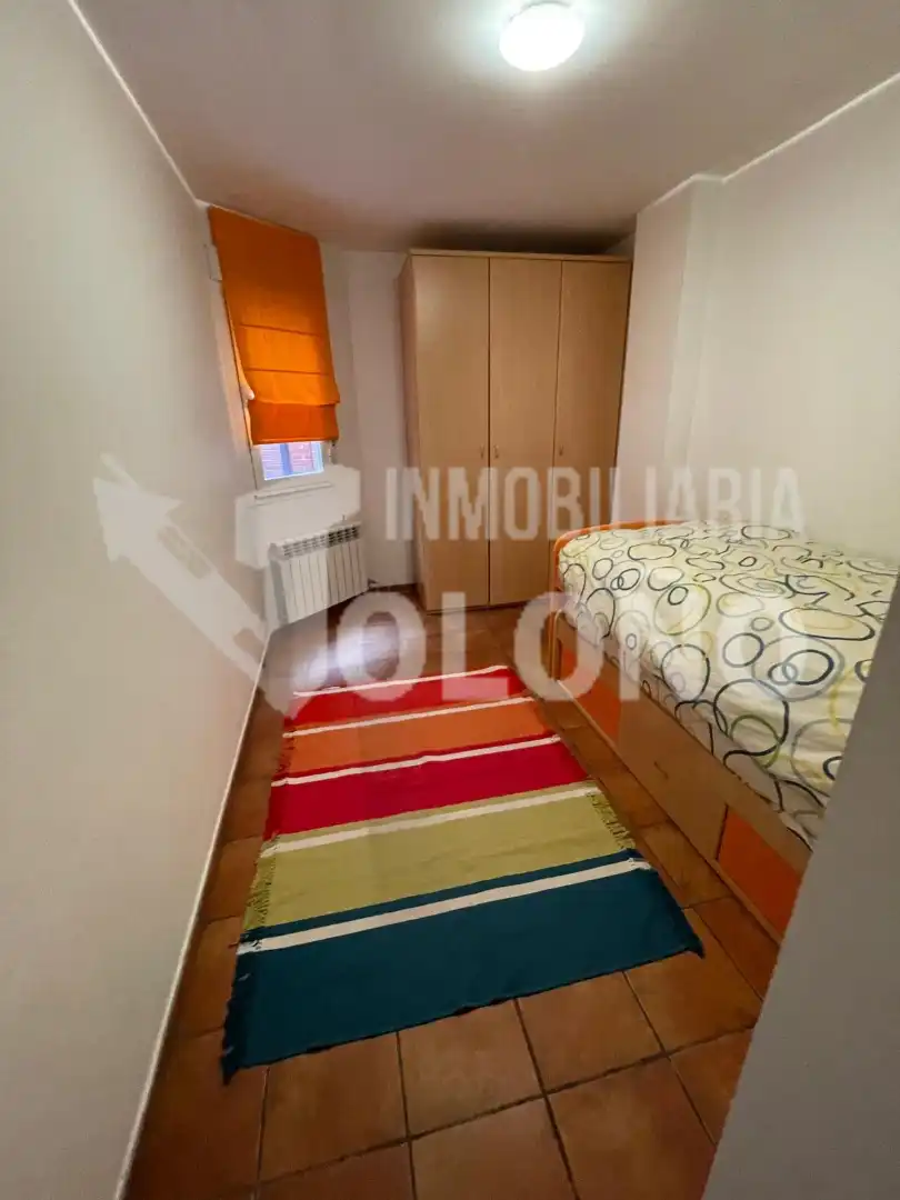 Habitación de Apartamento en venta en Cihuri con Calefacción, Amueblado y Horno