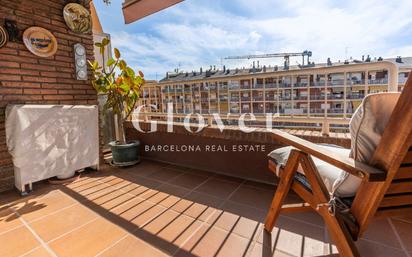 Exterior view of Flat for sale in  Barcelona Capital  with Air Conditioner, Heating and Terrace