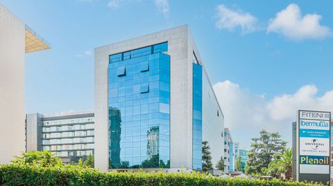 Foto 2 de Oficina de alquiler en Calle de Torrelaguna, San Juan Bautista, Madrid Capital