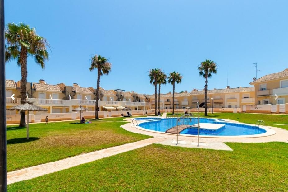 Swimming pool of Apartment for sale in Orihuela  with Terrace, Balcony and Community pool