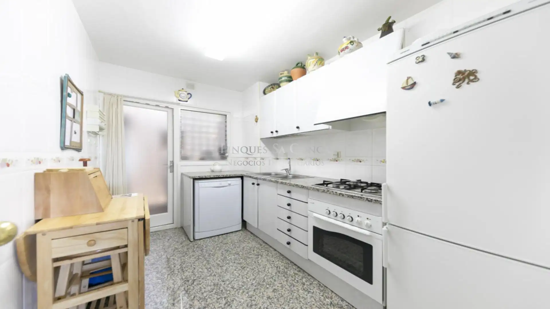 Küche von Wohnungen zum Verkauf in Sant Feliu de Guíxols mit Heizung, Terrasse und Möbliert
