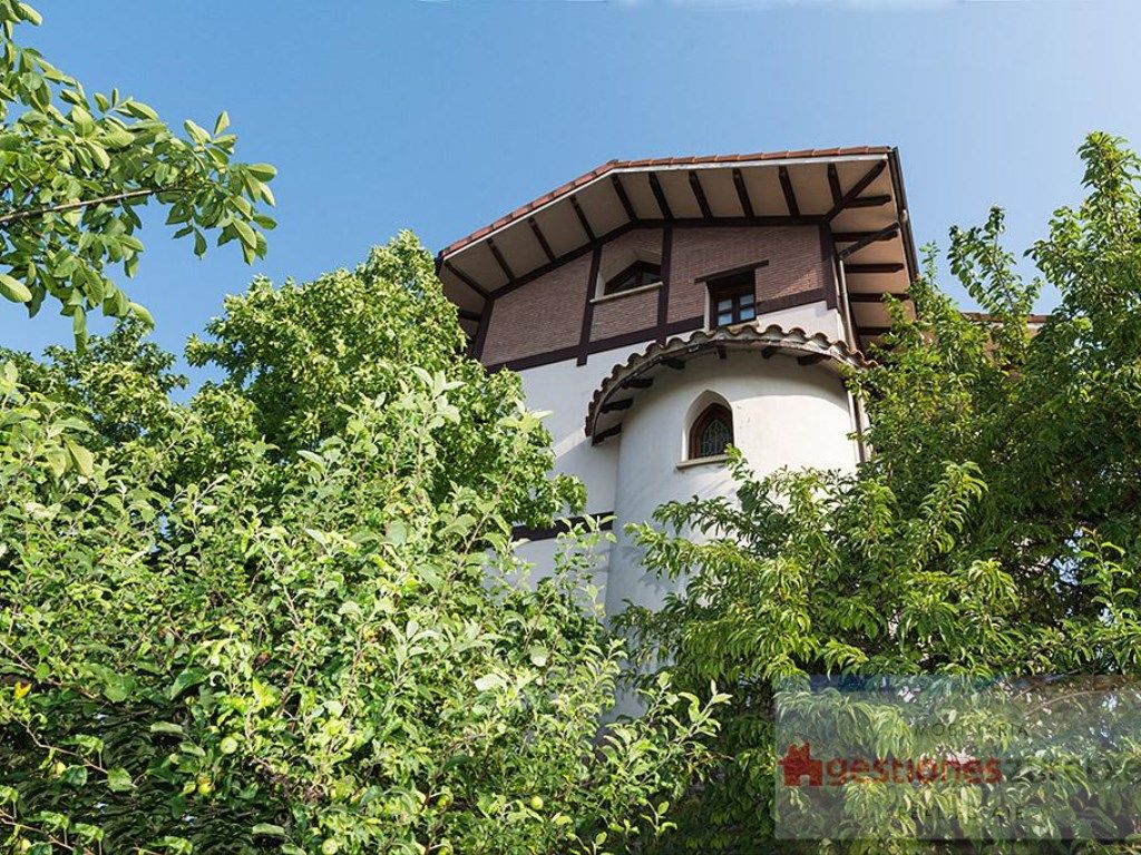 Exterior view of House or chalet for sale in Bilbao   with Private garden, Terrace and Balcony