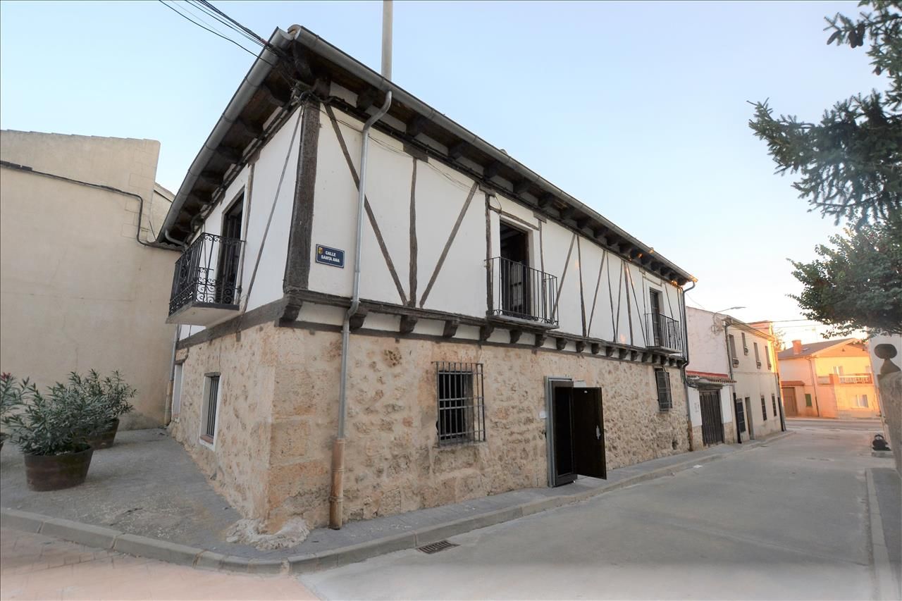 Vista exterior de Casa o xalet en venda en Nava de Roa