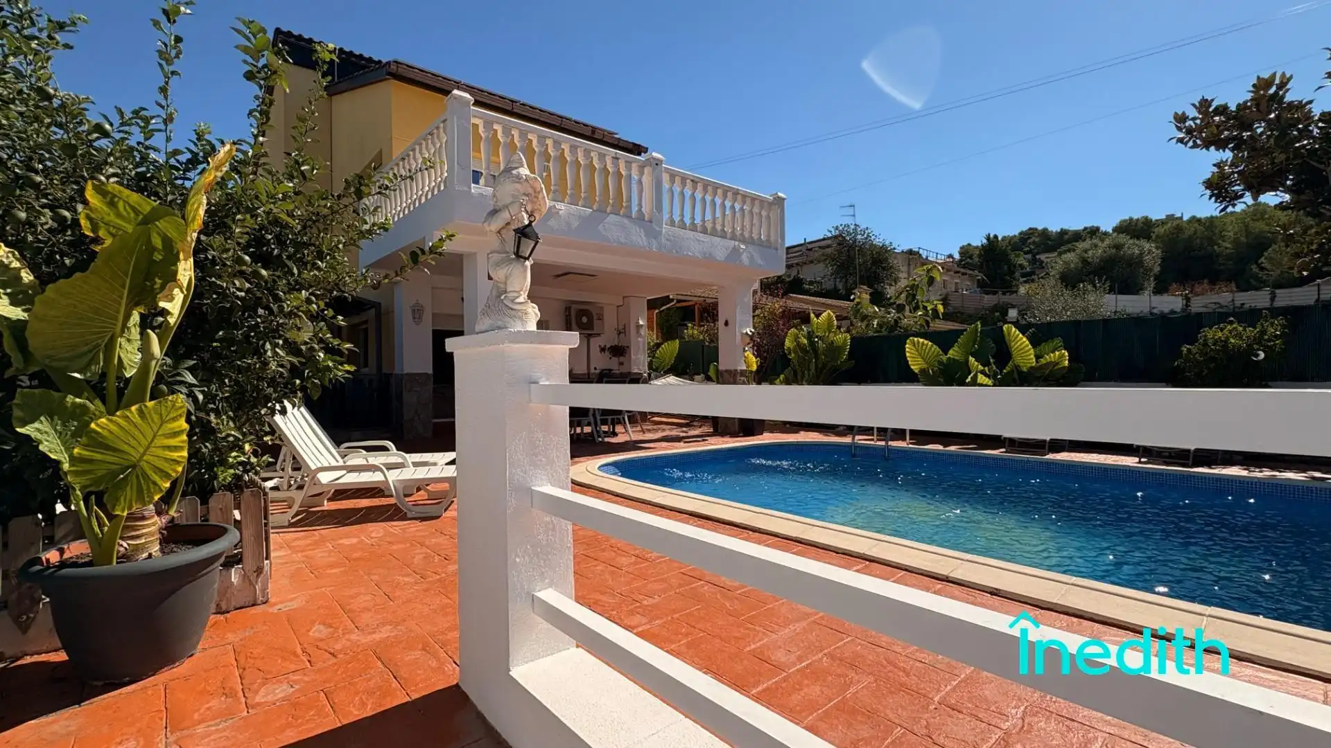 Piscina de Casa o xalet en venda en Cunit amb Aire condicionat, Calefacció i Jardí privat
