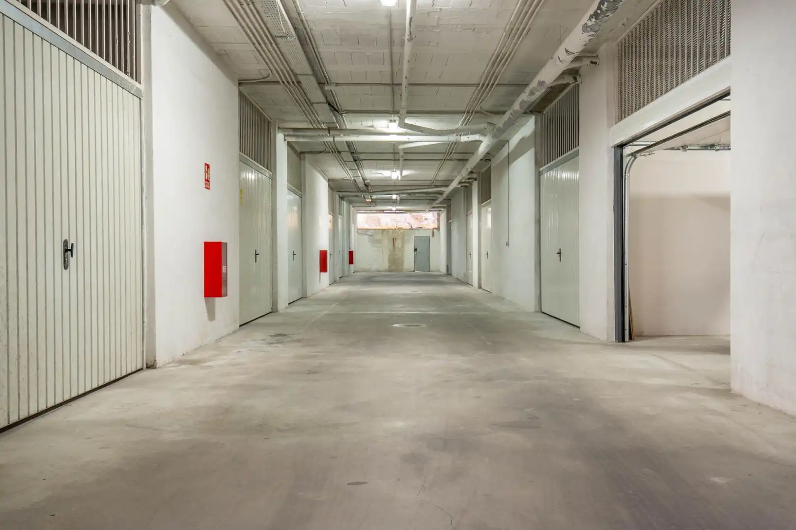 Parking de Casa o chalet en venta en Gójar con Aire acondicionado, Calefacción y Trastero