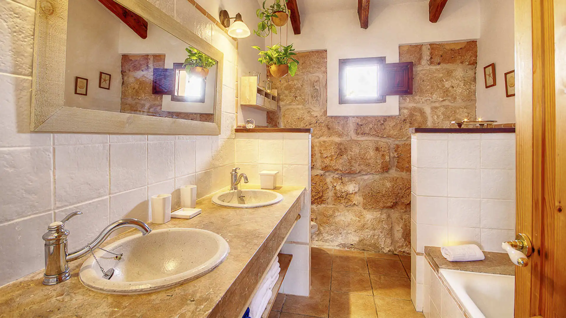 Badezimmer von Gebäude zum Verkauf in Corvera de Asturias mit Alarm