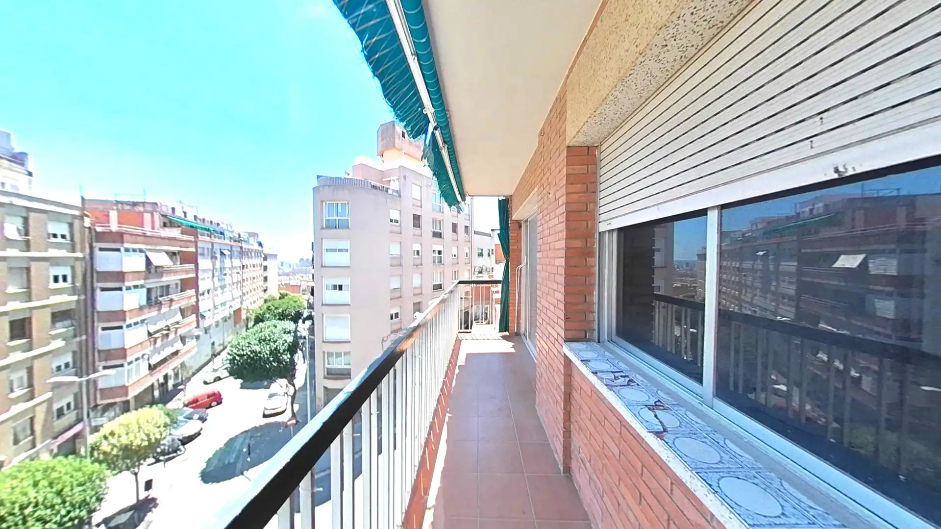 Habitación de Piso en venta en Badalona con Calefacción, Terraza y Balcón