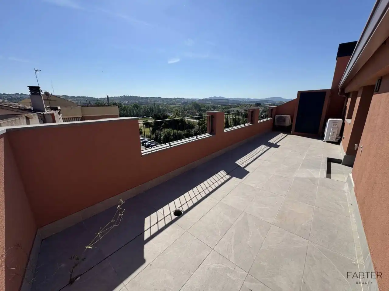 Terraza de Dúplex en venta en Lliçà d'Amunt con Aire acondicionado, Calefacción y Parquet