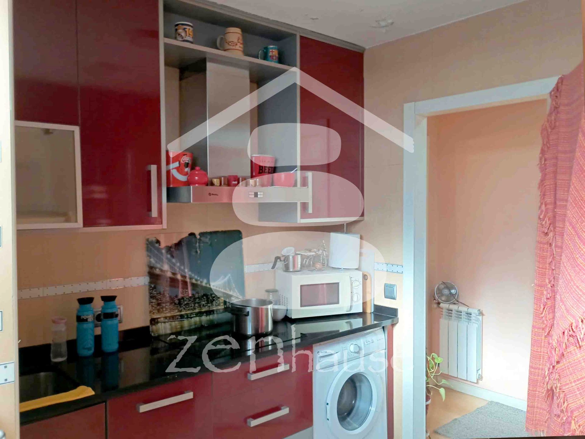 Cuina de Pis en venda en Getafe amb Aire condicionat i Moblat