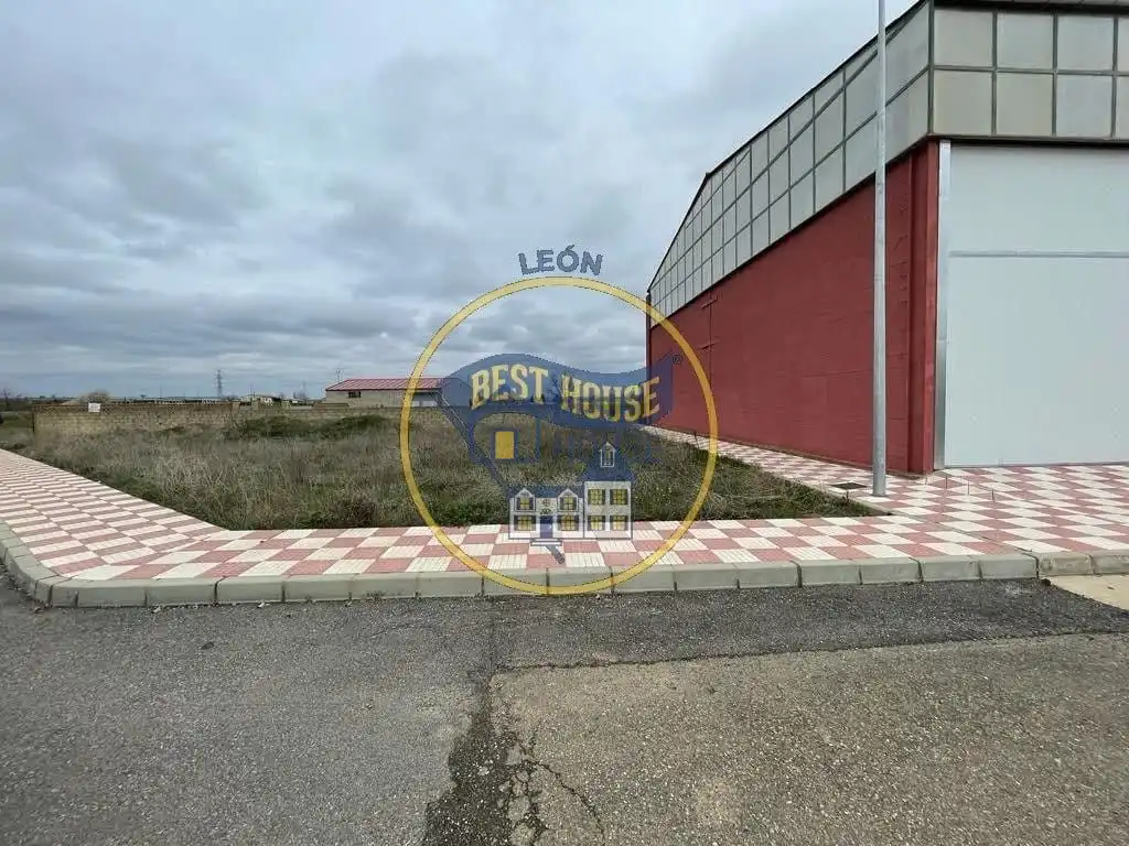 Residential land for sale in Onzonilla, imagen 14