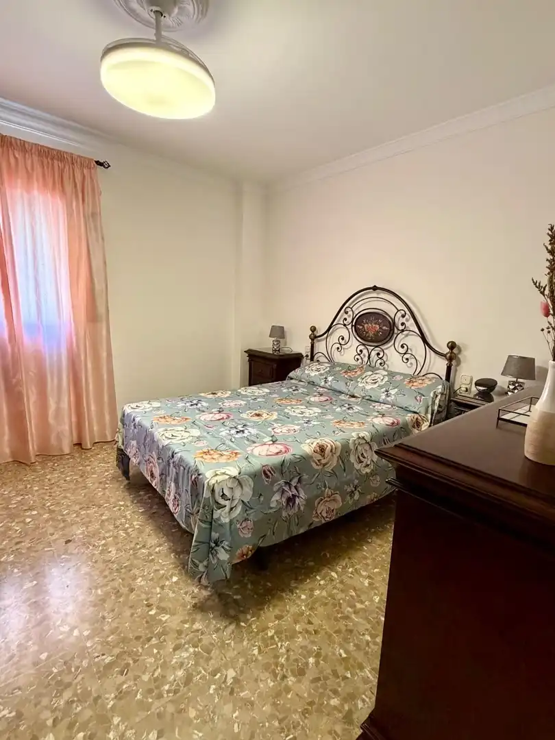 Bedroom of Flat for rent in Antequera  with Furnished