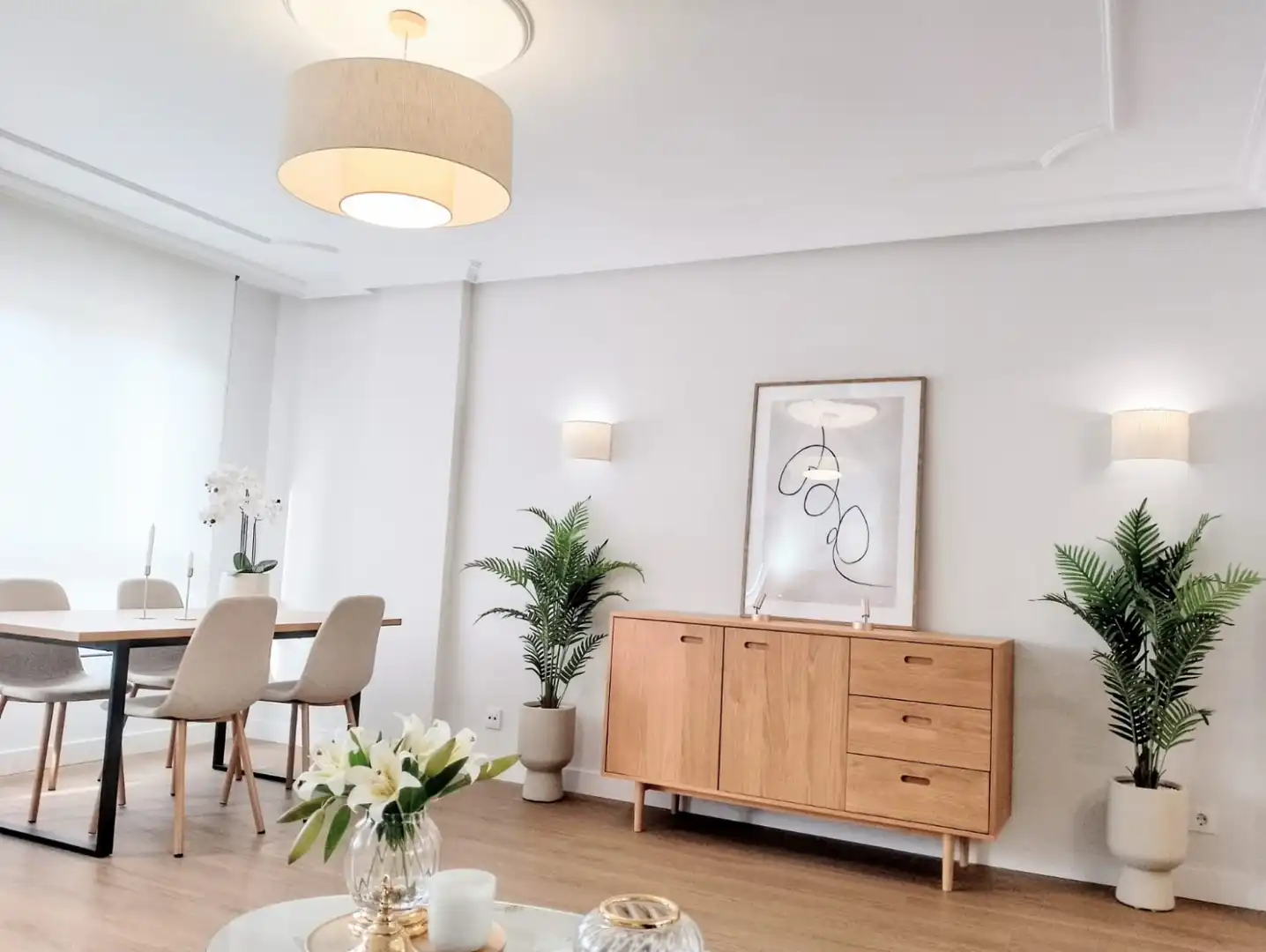 Comedor de Piso de alquiler en Gijón  con Calefacción y Amueblado