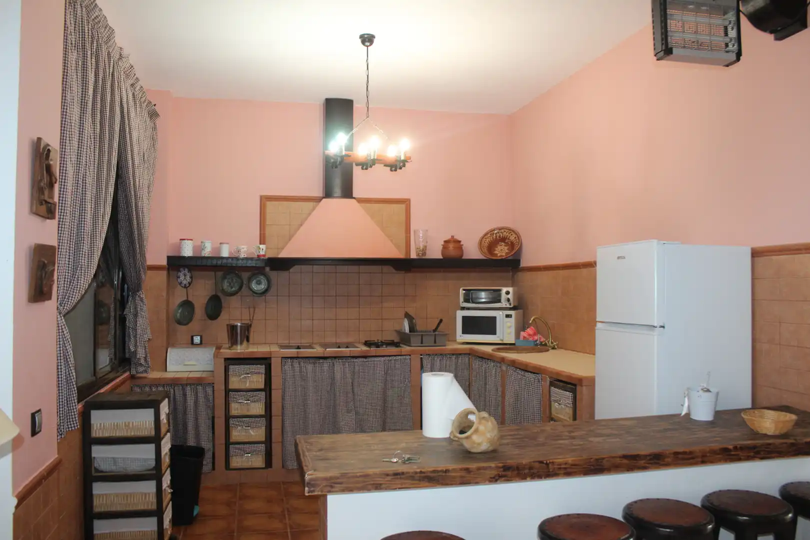 Cocina de Casa o chalet en venta en Villaverde del Río con Aire acondicionado, Jardín privado y Trastero