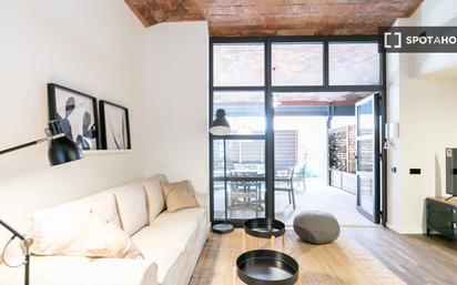 Sala d'estar de Pis de lloguer en  Barcelona Capital amb Aire condicionat, Calefacció i Moblat