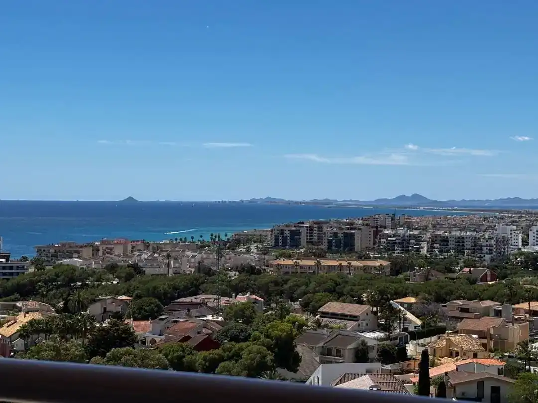 Außenansicht von Wohnungen zum Verkauf in Orihuela mit Klimaanlage und Schwimmbad